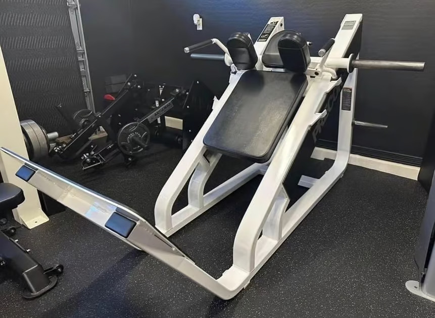 Precor Icarian Plate Loaded Hack Squat